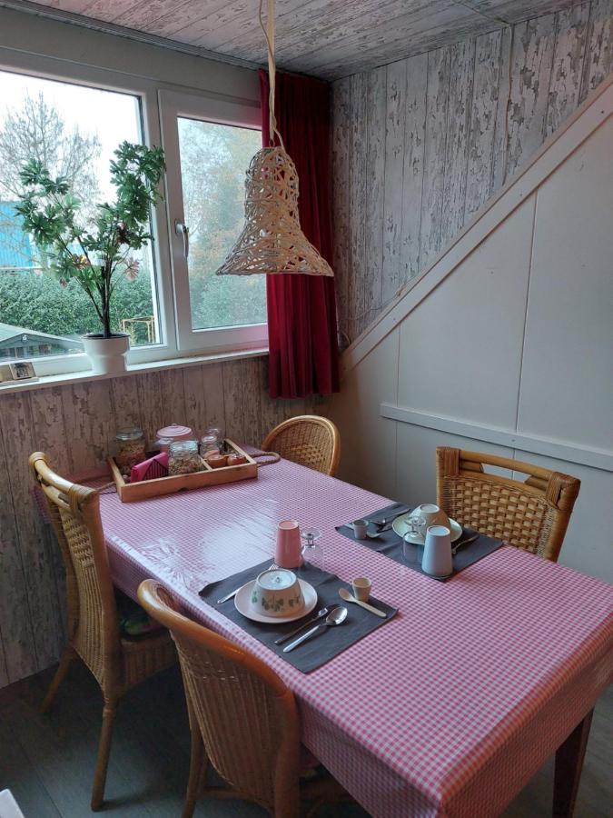 B&B Nieuwleusen エクステリア 写真