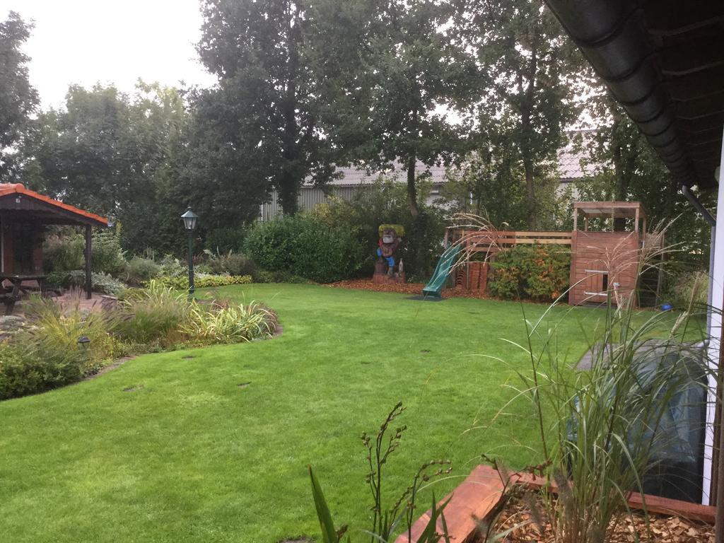 B&B Nieuwleusen エクステリア 写真